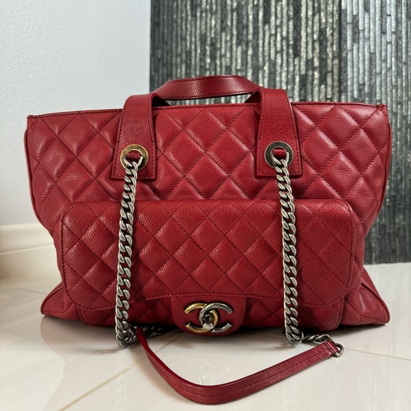 ❤️‍🔥Chanel CC Front Flap Pocket Large Shopping Tote Red Caviar - Picture 4 of 16